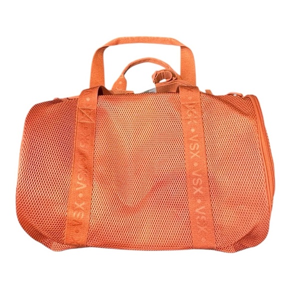 NWT Victoria’s Secret VSX Coral Mesh Athleisure Duffel Weekender Bag - Picture 4 of 7